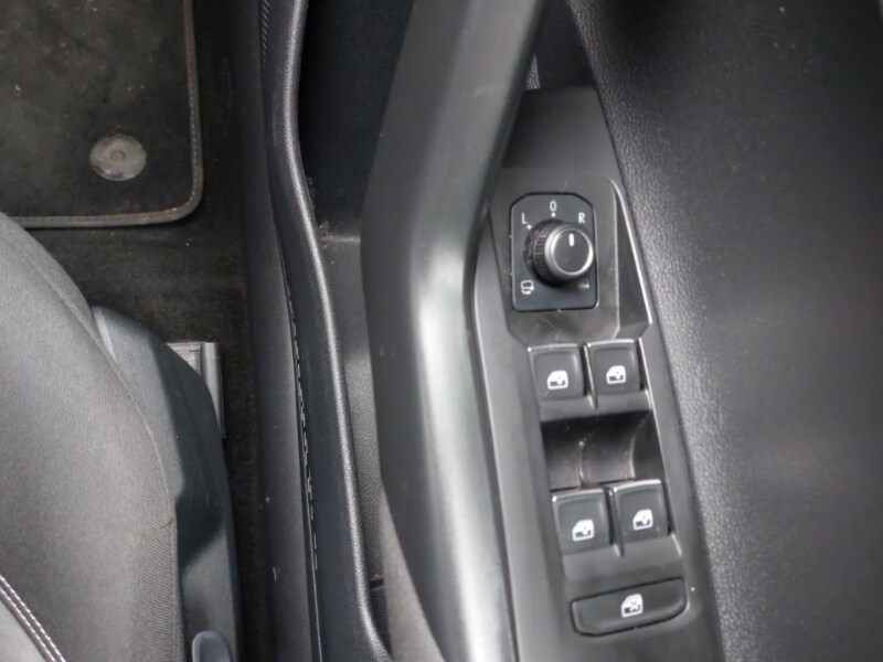 Used Volkswagen Polo 2019 for sale - 77702247: Photo 18