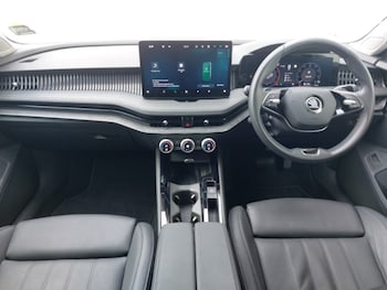 Used Skoda Superb 2024 for sale - 75448281: Photo