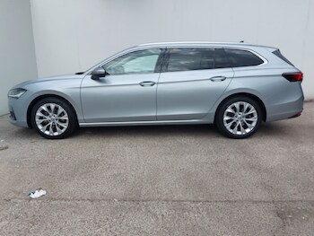 Used Skoda Superb 2024 for sale - 75448281: Photo