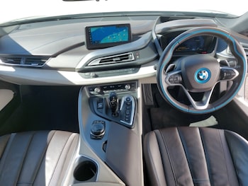 Used BMW i8 2019 for sale - 78527232: Photo