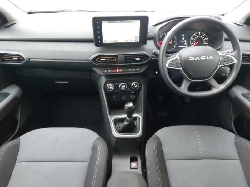 Used Dacia Sandero Stepway 2024 for sale - 77726585: Photo 2