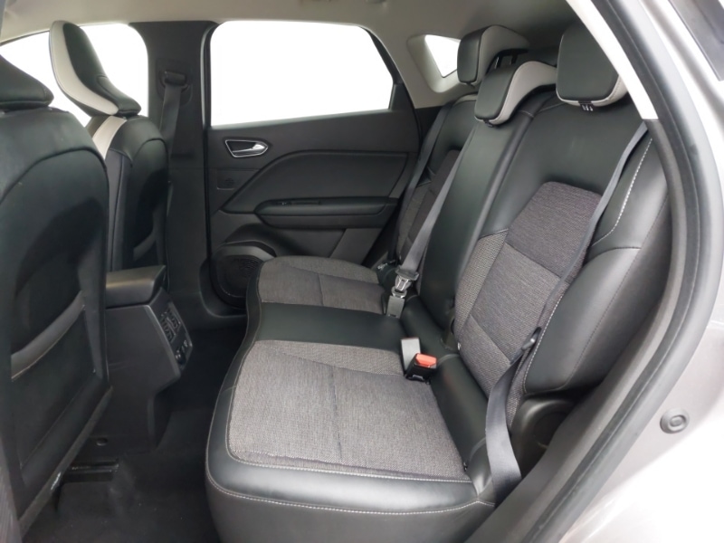 Used Renault Captur 2020 for sale - 77980934: Photo 6