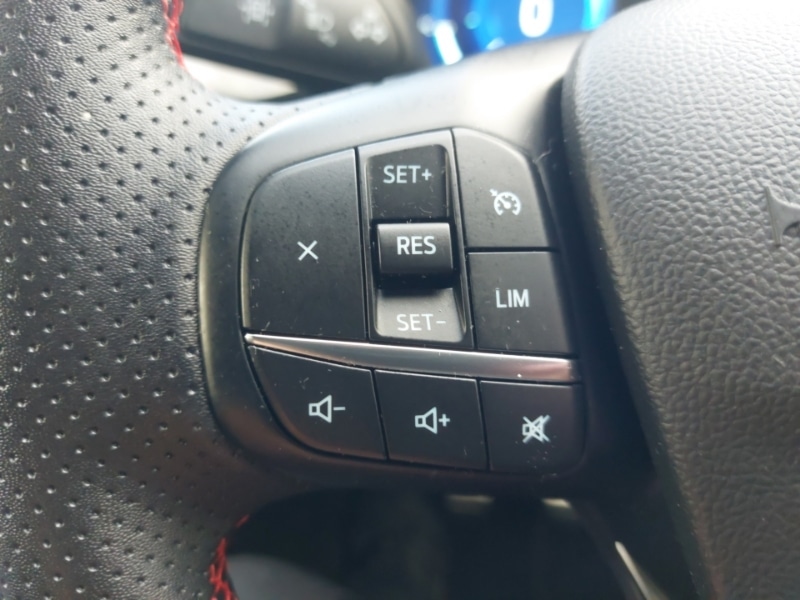 Used Ford Kuga 2023 for sale - 77123143: Photo 16