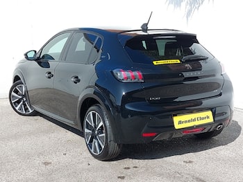 Used Peugeot 208 2022 for sale - 79647631: Photo