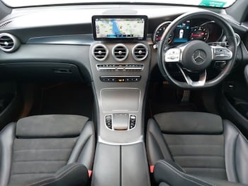 Used Mercedes-Benz GLC 2021 for sale - 77251768: Photo