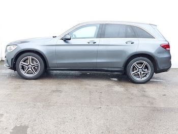 Used Mercedes-Benz GLC 2021 for sale - 77251768: Photo