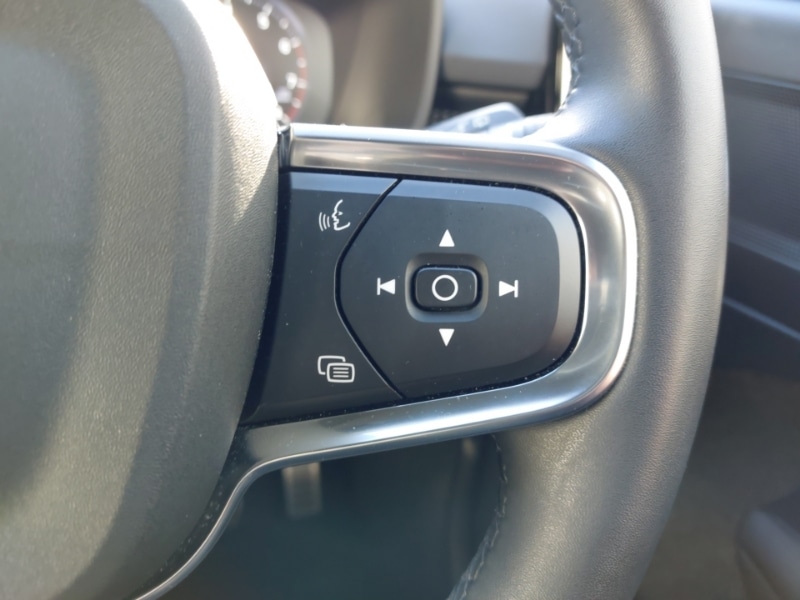 Used Volvo XC40 2022 for sale - 76644198: Photo 15