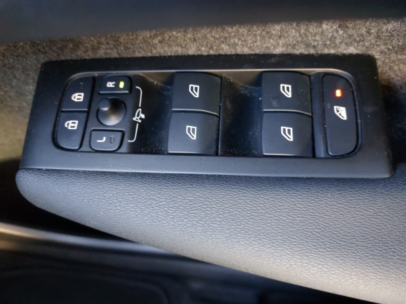 Used Volvo XC40 2022 for sale - 76644198: Photo 18