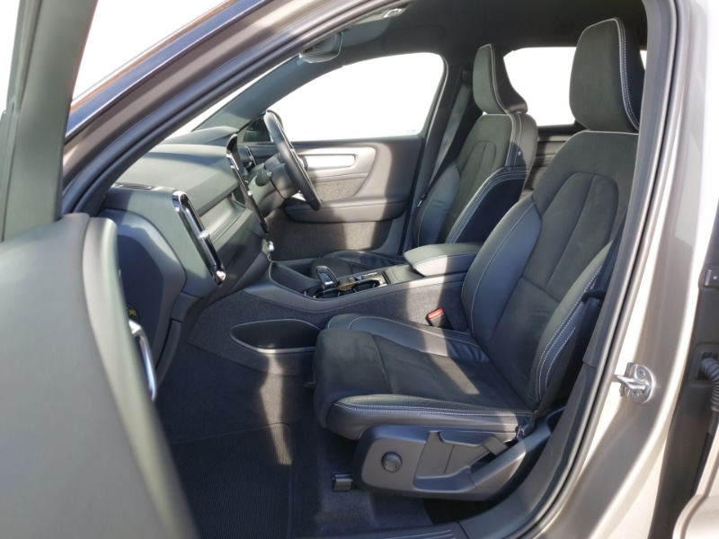 Used Volvo XC40 2022 for sale - 76644198: Photo 5