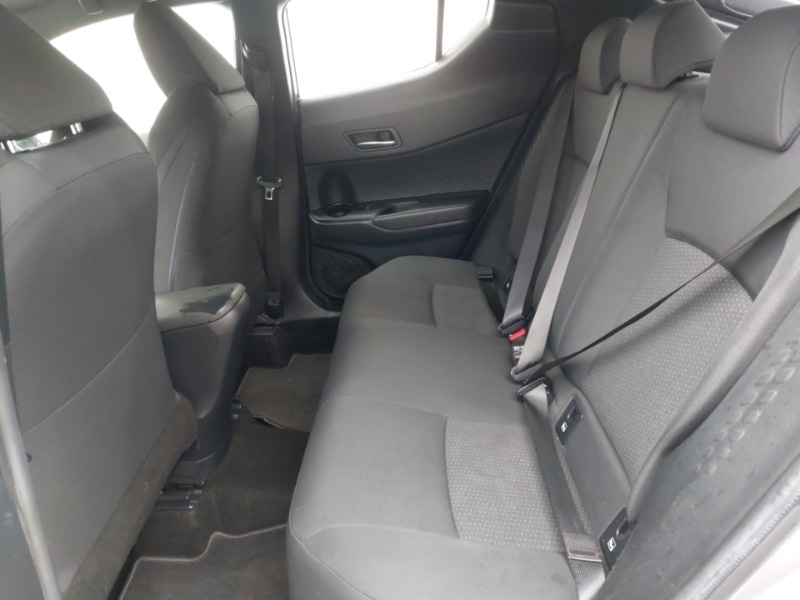 Used Toyota C-HR 2017 for sale - 78151255: Photo 6