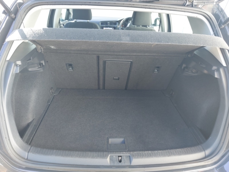 Used Volkswagen Golf 2018 for sale - 77852157: Photo 8