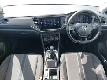 Used Volkswagen T-Roc 2019 for sale - 79315681: Photo