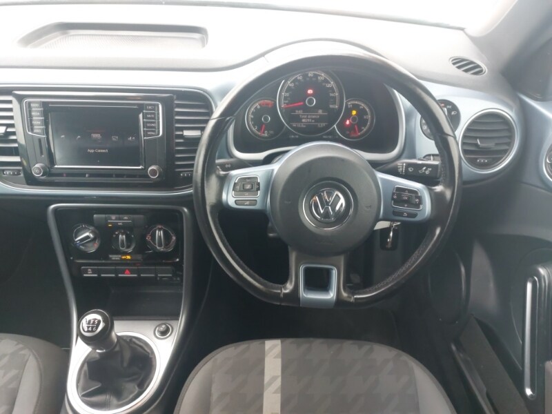 Used Volkswagen Beetle 2017 for sale - 78224947: Photo 7