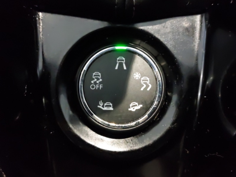 Used Peugeot 2008 2019 for sale - 76947261: Photo 18