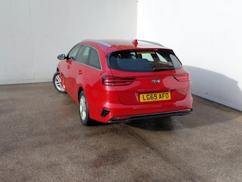 Used Kia Ceed 2019 for sale - 77660841: Photo