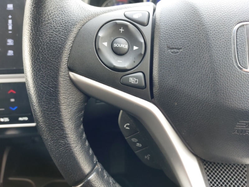 Used Honda Jazz 2016 for sale - 76763566: Photo 14