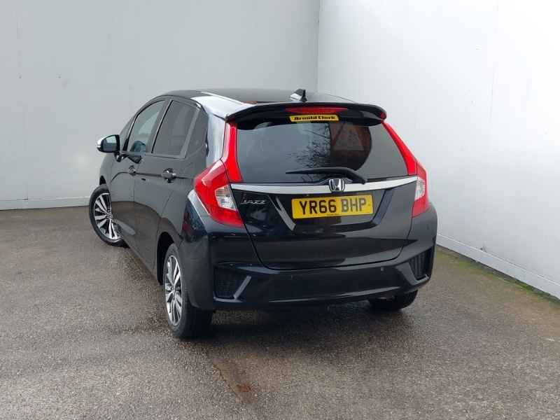 Used Honda Jazz 2016 for sale - 76763566: Photo 3