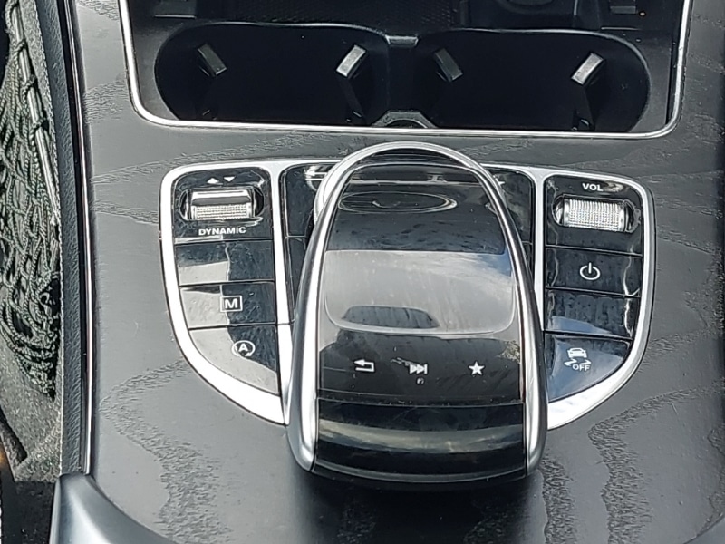 Used Mercedes-Benz GLC 2017 for sale - 77922010: Photo 11