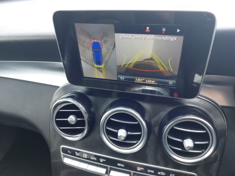 Used Mercedes-Benz GLC 2017 for sale - 77922010: Photo 17