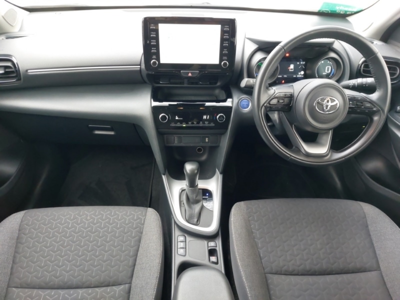 Used Toyota Yaris Cross 2022 for sale - 76254550: Photo 2