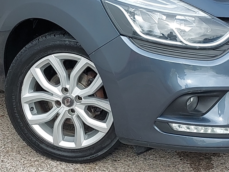 Used Renault Clio 2018 for sale - 77338145: Photo 9