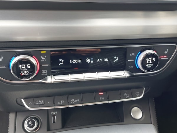 Used Audi Q5 2020 for sale - 76151015: Photo 11