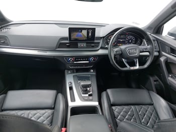 Used Audi Q5 2020 for sale - 76151015: Photo 2