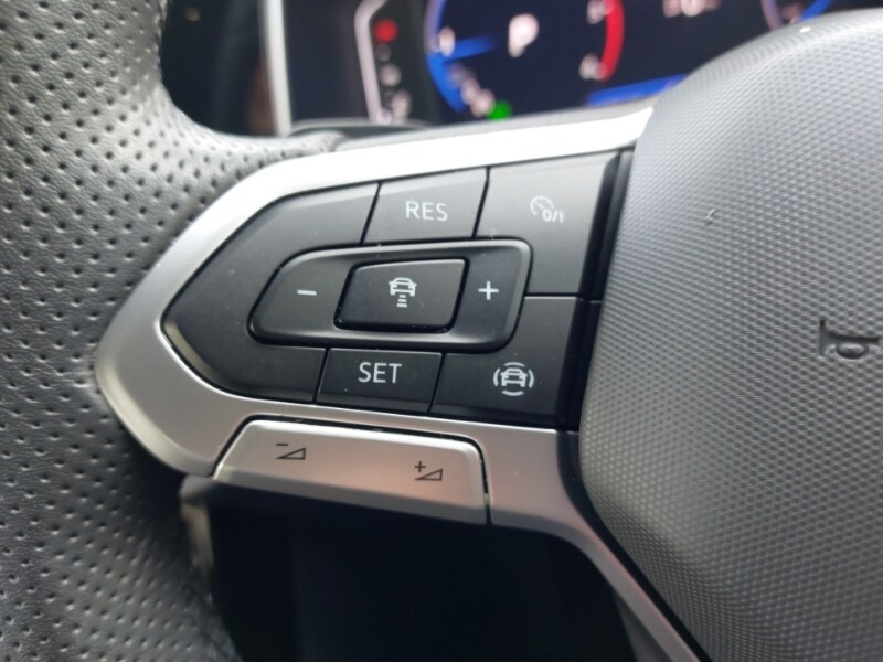 Used Volkswagen T-Roc 2025 for sale - 77610780: Photo 14