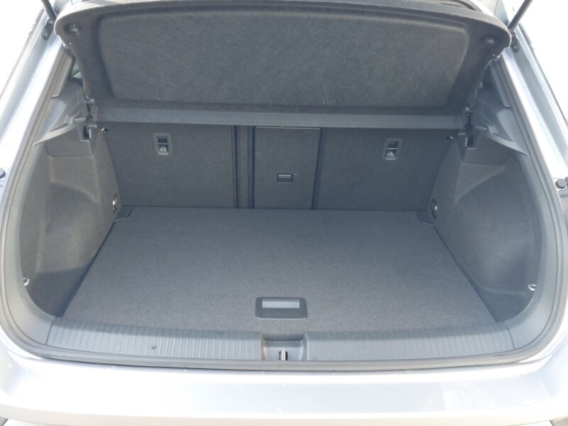 Used Volkswagen T-Roc 2025 for sale - 77610780: Photo 8