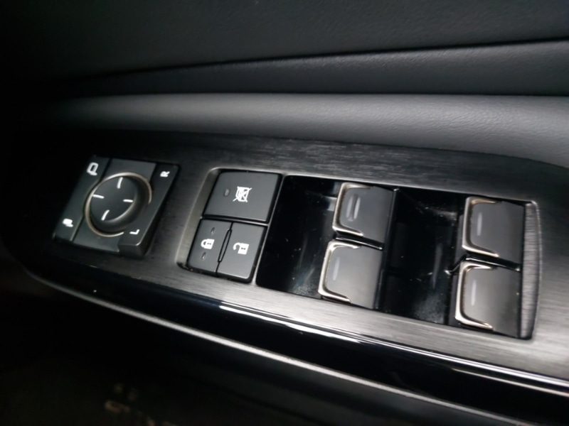 Used Lexus ES 2023 for sale - 76401100: Photo 13