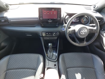 Used Toyota Yaris 2021 for sale - 79486026: Photo