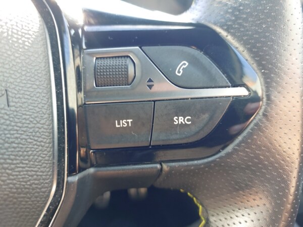 Used Peugeot 2008 2021 for sale - 76113022: Photo 14