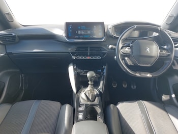 Used Peugeot 2008 2021 for sale - 76113022: Photo 2