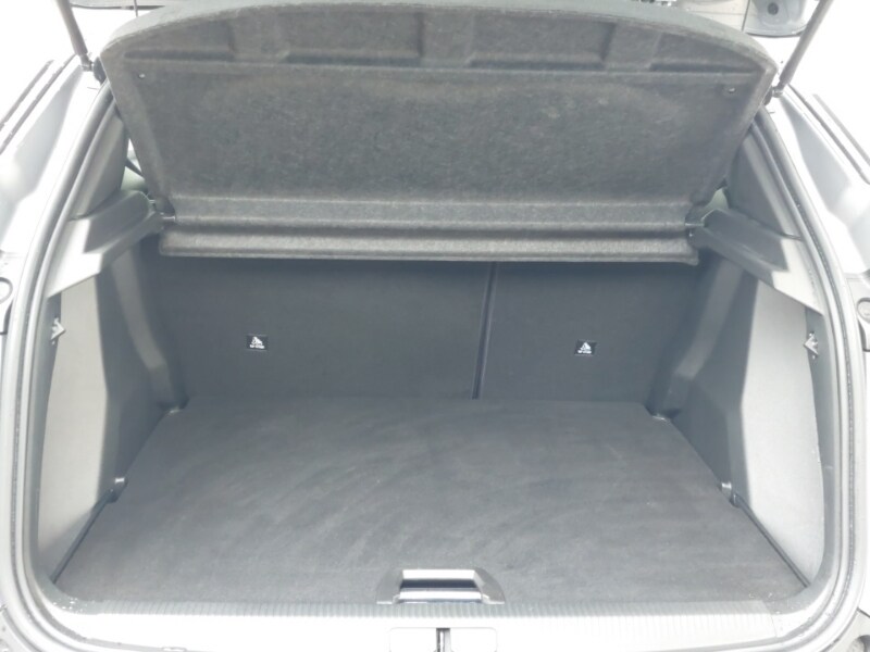 Used Peugeot 2008 2022 for sale - 76478713: Photo 8