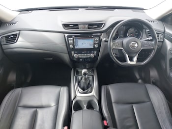Used Nissan X-Trail 2019 for sale - 79573216: Photo