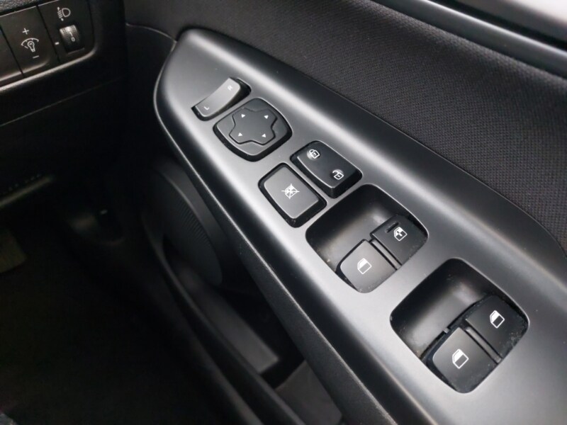 Used Hyundai KONA 2018 for sale - 77503054: Photo 18