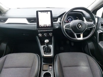 Used Renault Captur 2020 for sale - 77907337: Photo