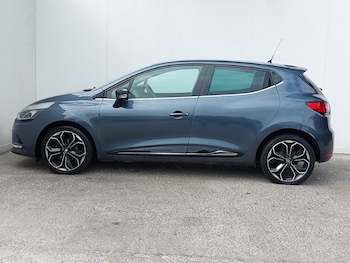 Used Renault Clio 2018 for sale - 78546251: Photo