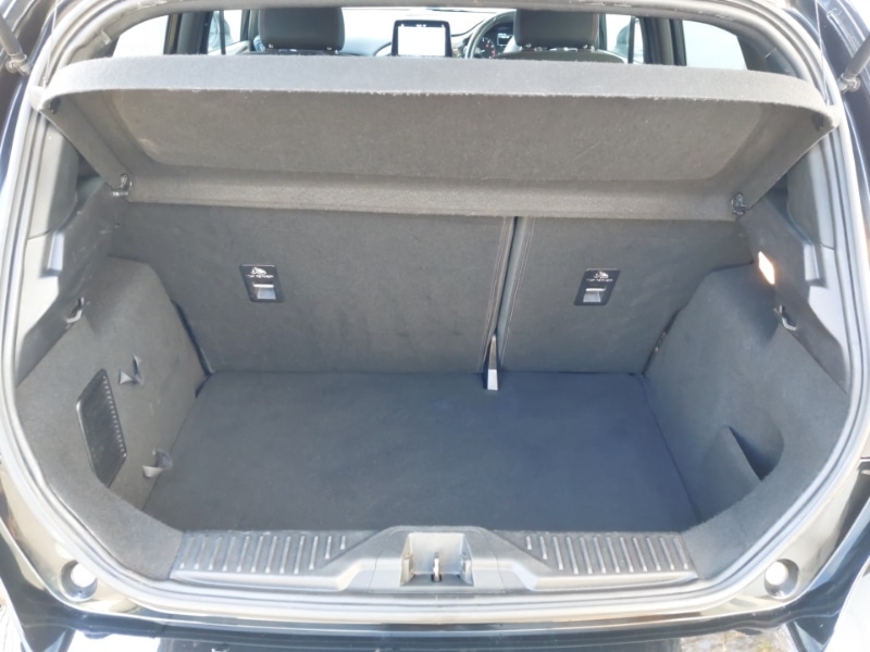 Used Ford Fiesta 2019 for sale - 77644540: Photo 8