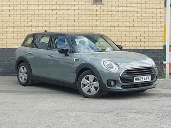 Used MINI Clubman 2019 for sale - 76483900: Photo