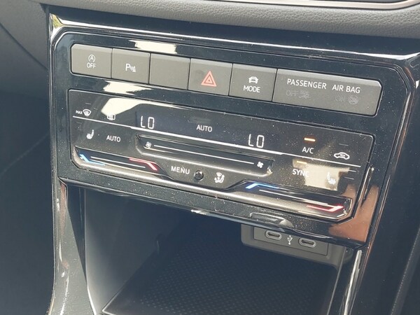 Used Volkswagen T-Cross 2024 for sale - 75022412: Photo 14