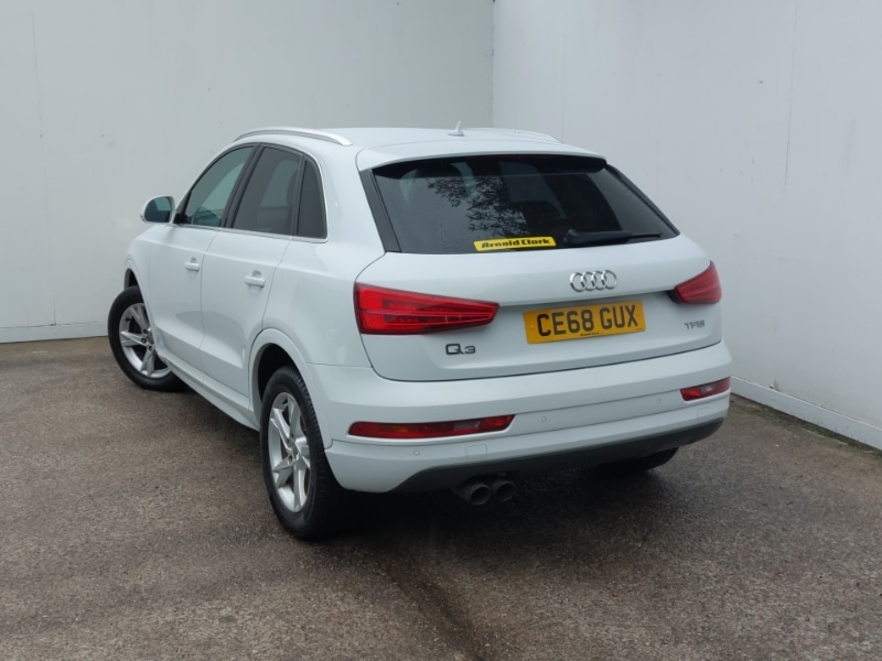 Used Audi Q3 2018 for sale - 76358768: Photo 3