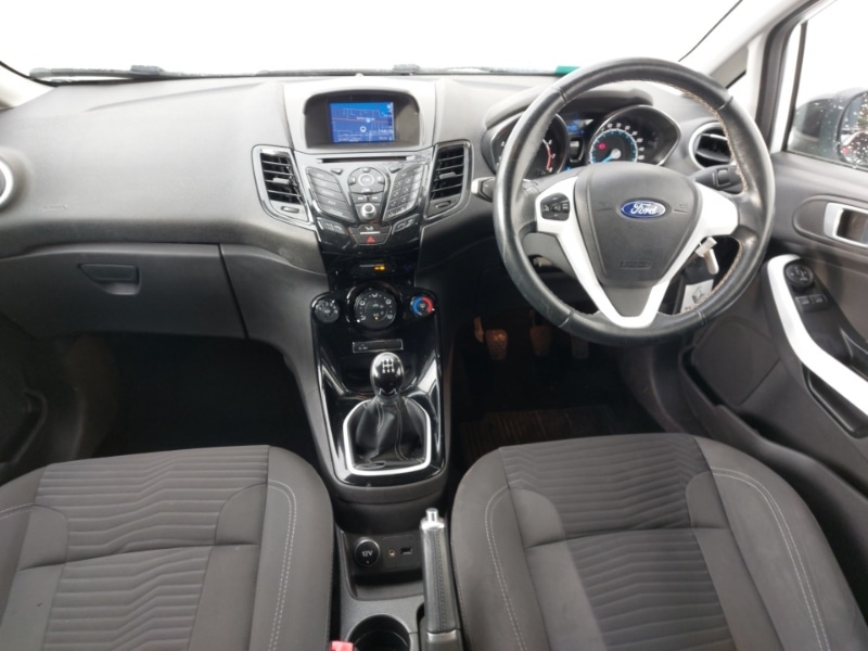 Used Ford Fiesta 2016 for sale - 76629386: Photo 2
