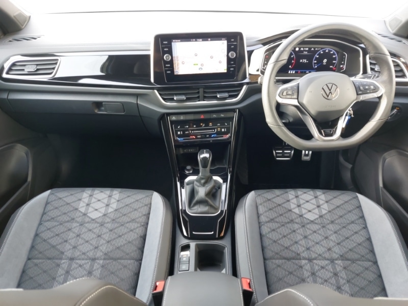 Used Volkswagen T-Roc 2025 for sale - 77114810: Photo 2