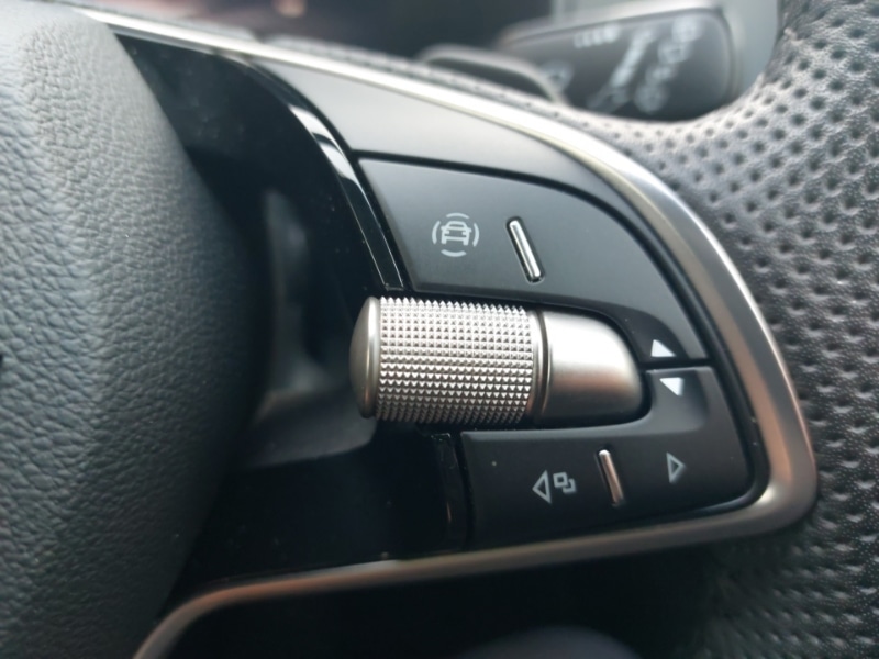 Used Skoda Karoq 2024 for sale - 76889328: Photo 15