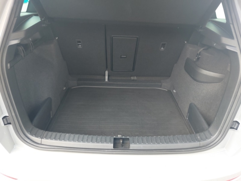 Used Skoda Karoq 2024 for sale - 76889328: Photo 8