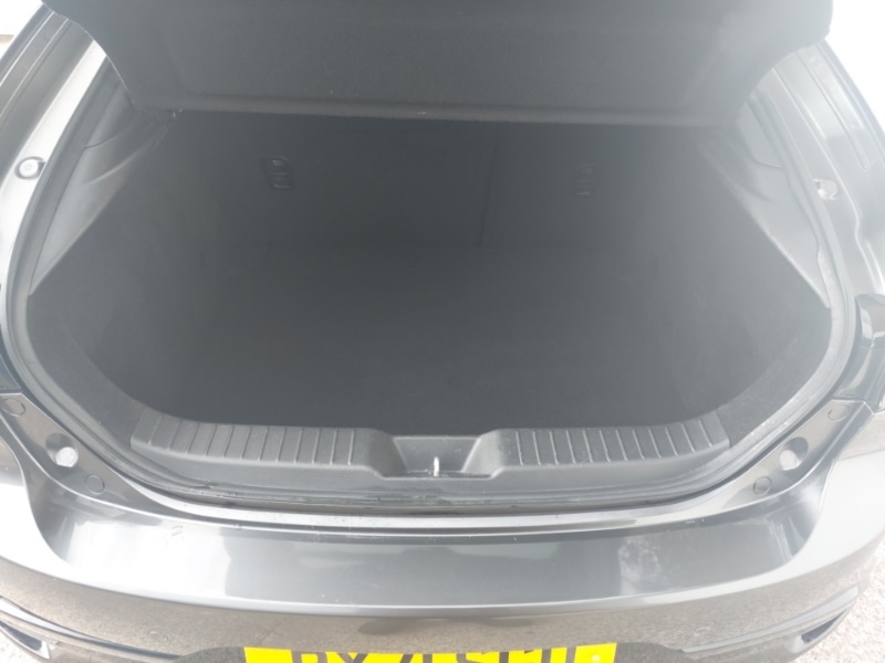 Used Mazda Mazda3 2021 for sale - 76262165: Photo 8