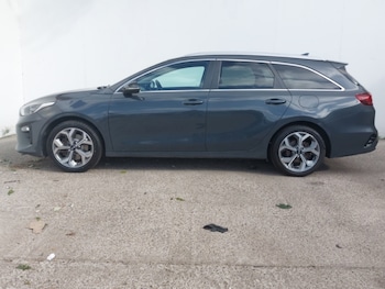 Used Kia Ceed 2019 for sale - 76450855: Photo