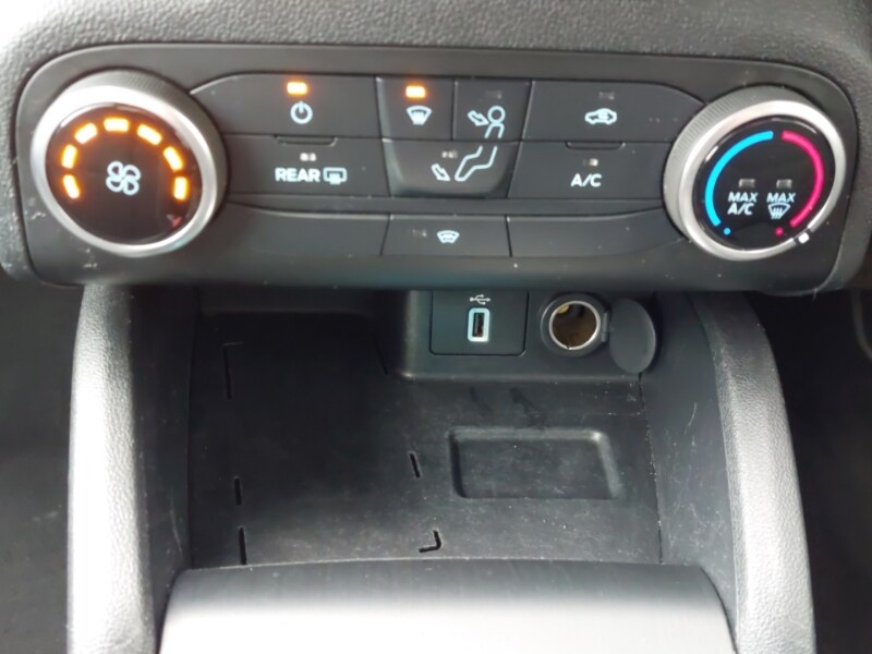 Used Ford Focus 2019 for sale - 77815316: Photo 11