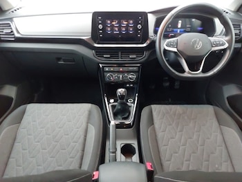 Used Volkswagen T-Cross 2024 for sale - 77123153: Photo